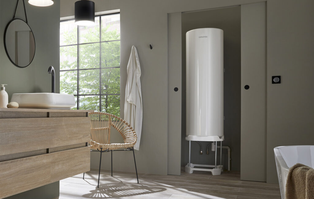 Chauffe eau sur socle